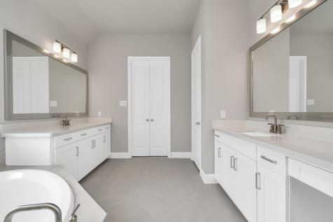 19718 Silver Saddle Lane Tomball TX 77377