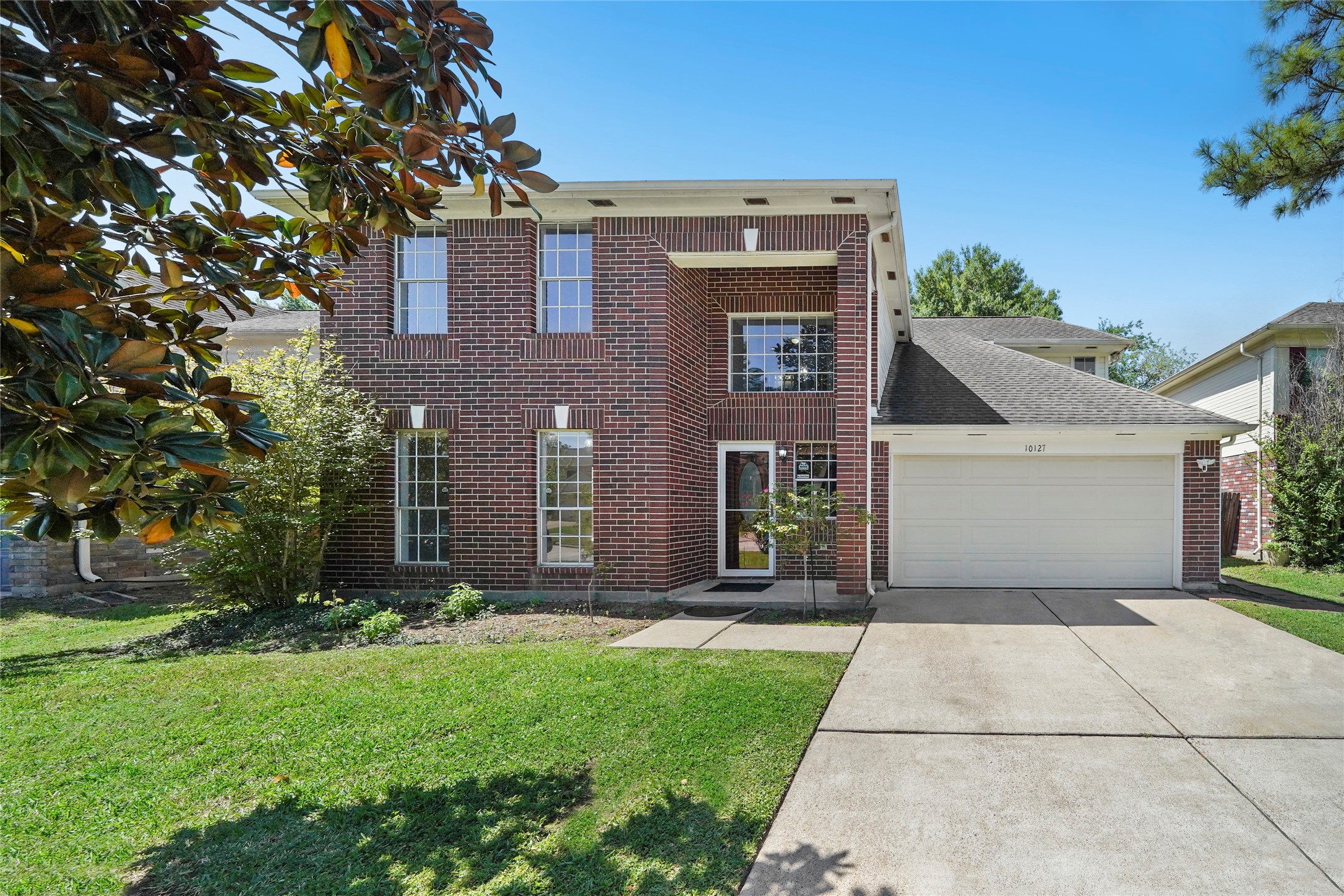 10127 Red Wolf Lane Houston TX 77064