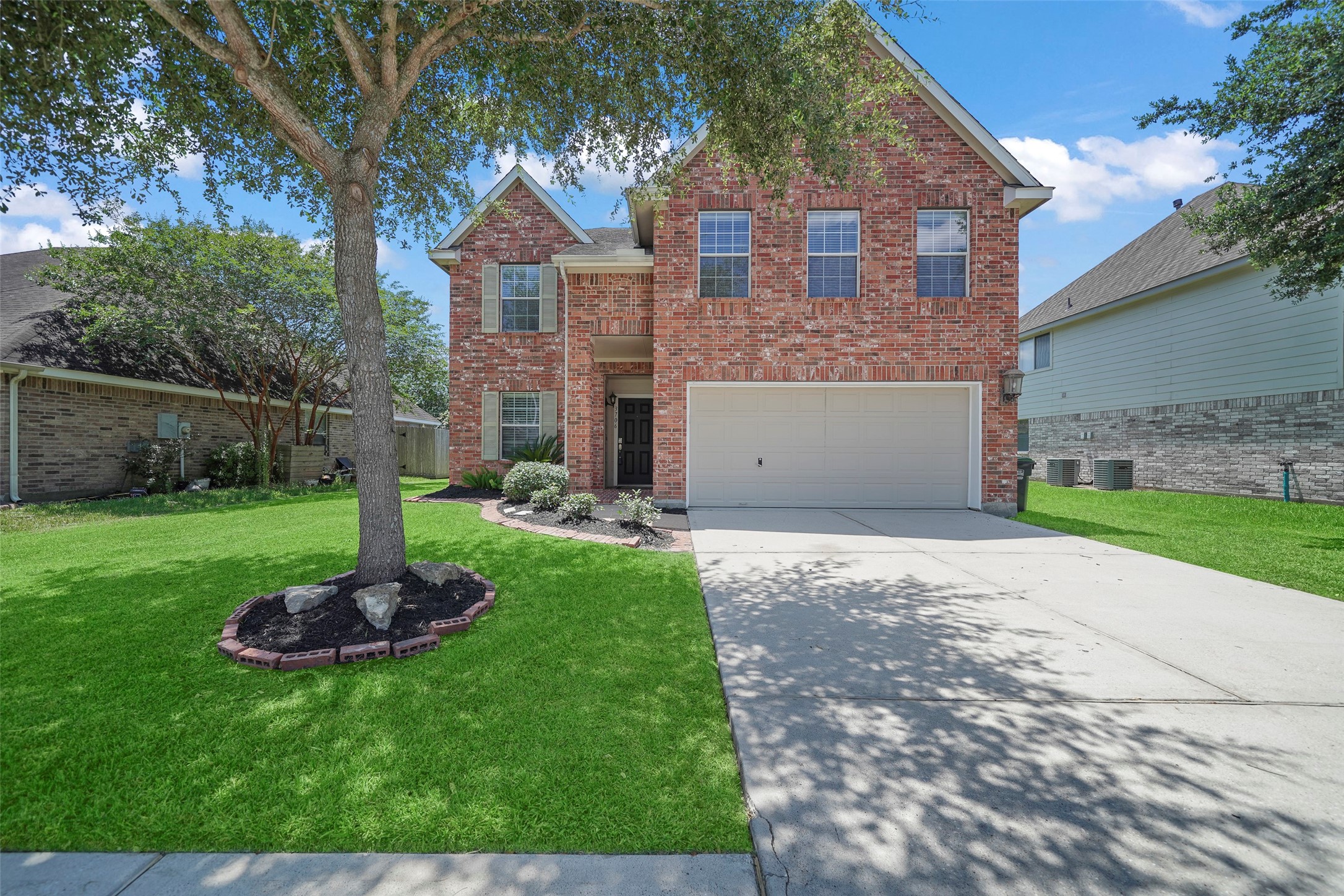 3706 Inland Drive Pearland TX 77584