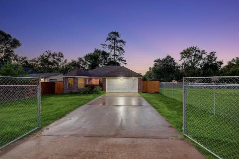 8205 Bigwood Street Houston TX 77078