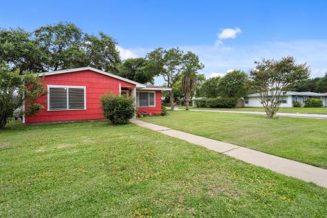 1431 14th Avenue N Texas City TX 77590
