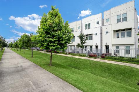 3133 Leeland Street Houston TX 77003