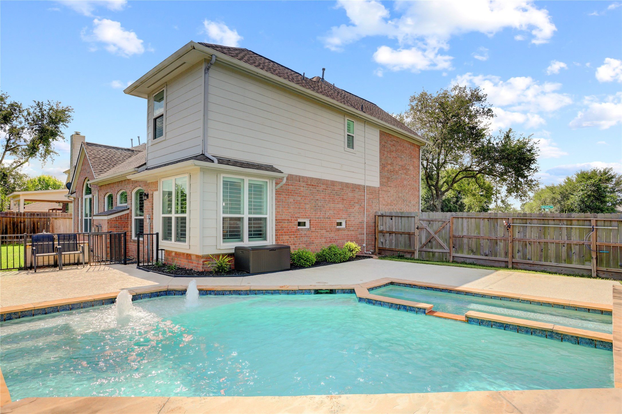 6809 Old Oaks Boulevard Pearland TX 77584