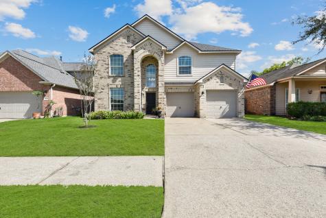 8518 E Highlands Crossing Highlands TX 77562