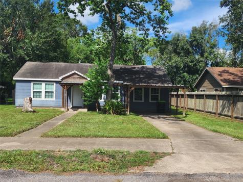 1706 Mary Avenue Bay City TX 77414
