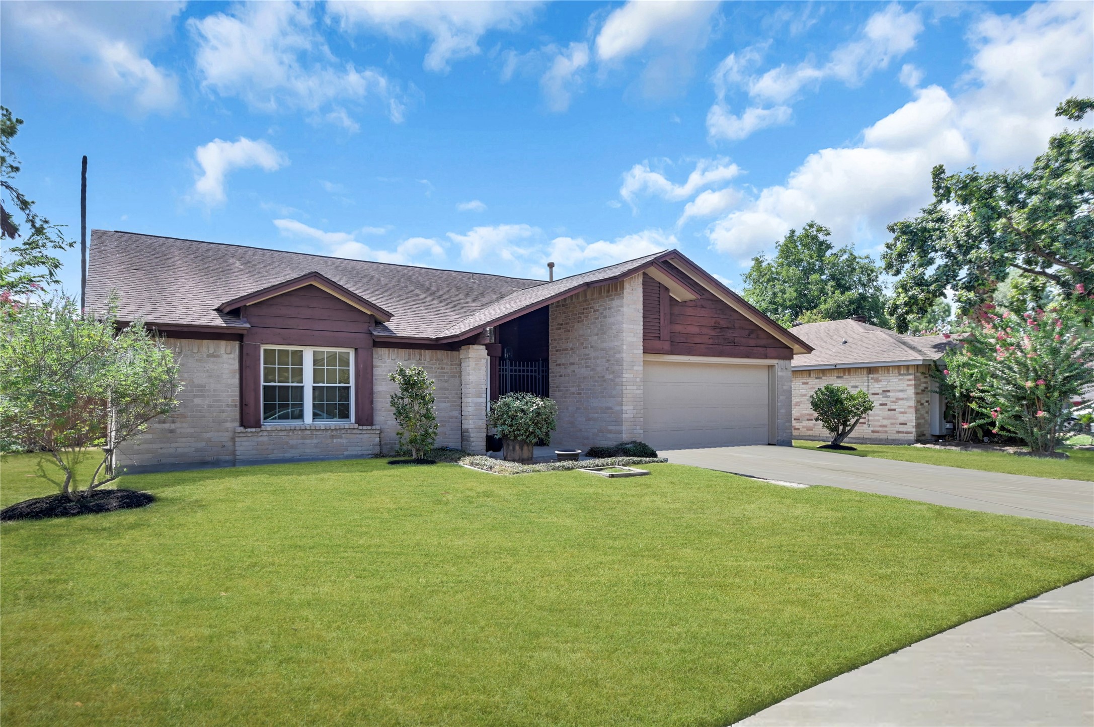 16407 Villa Del Norte Drive Houston TX 77073