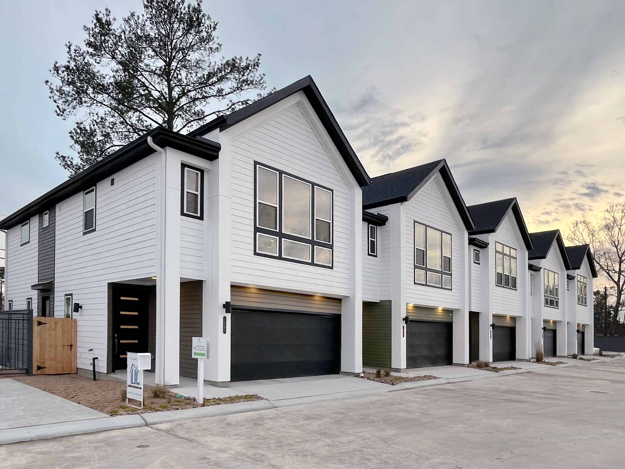 1111 Highland Square Lane Houston TX 77091