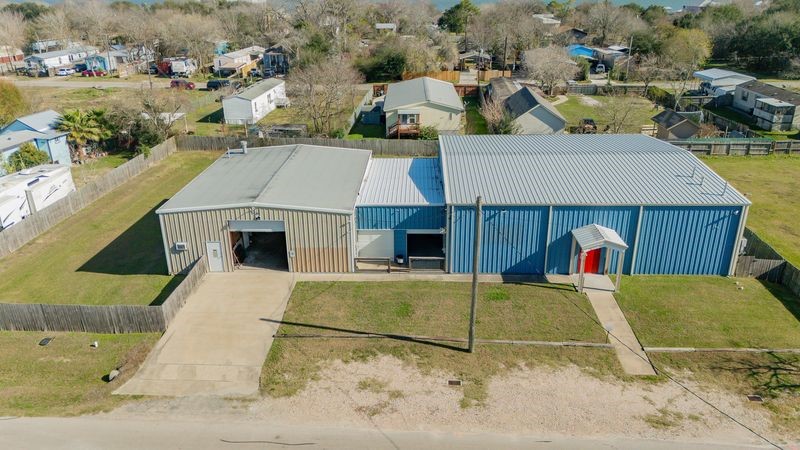 341 5th Street Dickinson TX 77539