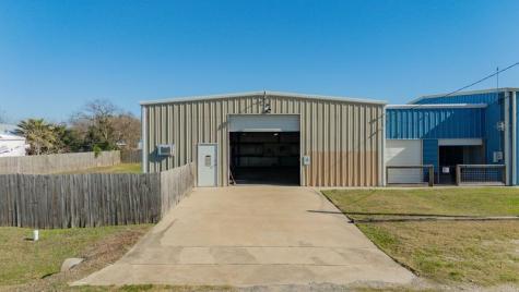 341 5th Street Dickinson TX 77539