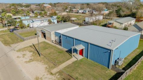 341 5th Street Dickinson TX 77539