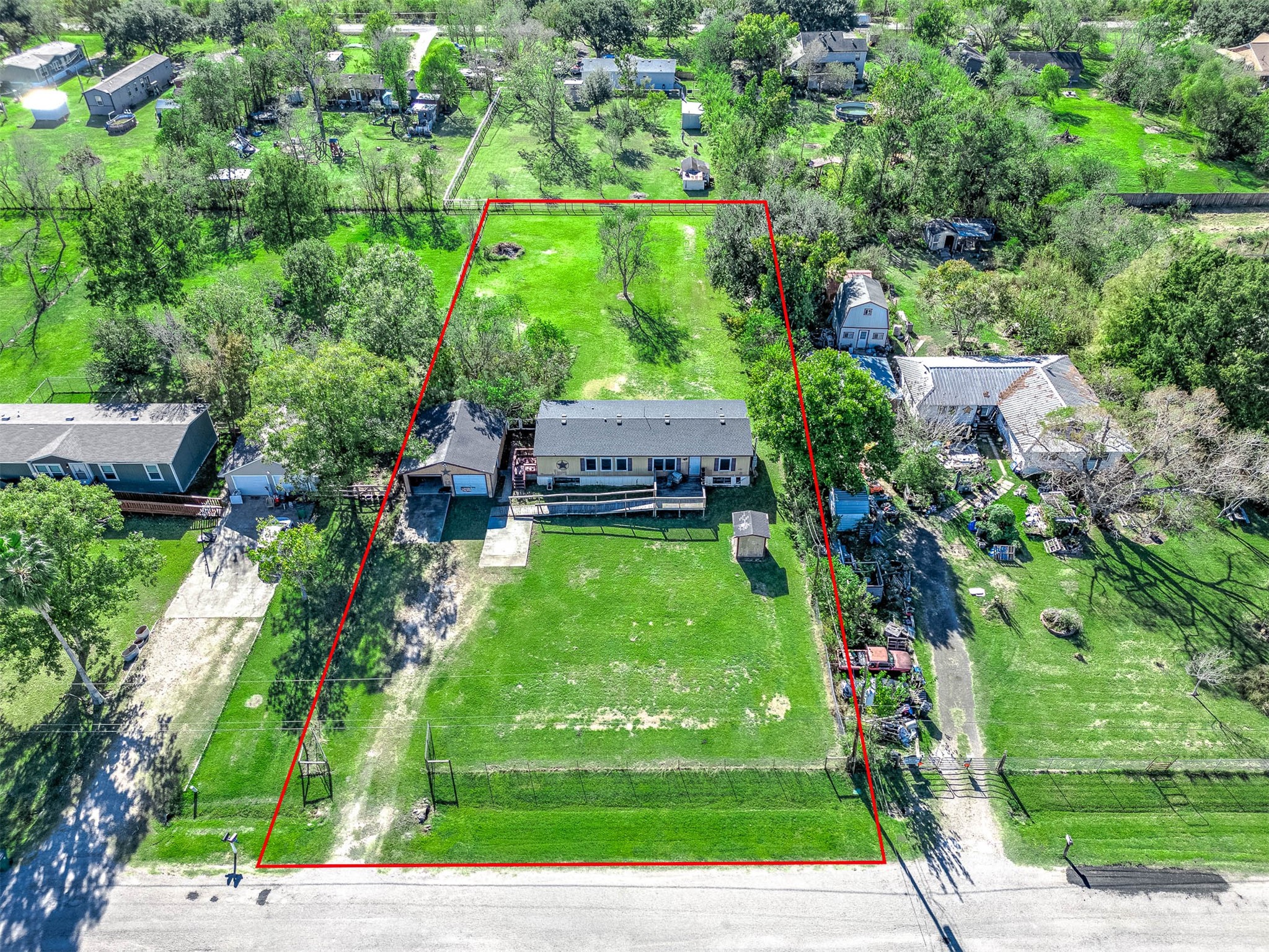 12814 County Road 557 Alvin TX 77511