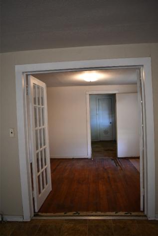 805 Caldwell Street Lexington TX 78947
