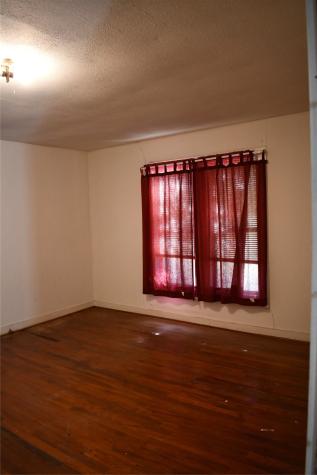 805 Caldwell Street Lexington TX 78947