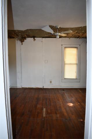 805 Caldwell Street Lexington TX 78947