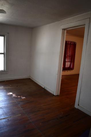 805 Caldwell Street Lexington TX 78947