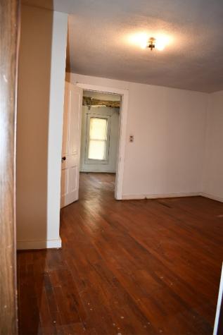 805 Caldwell Street Lexington TX 78947