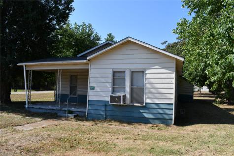 805 Caldwell Street Lexington TX 78947