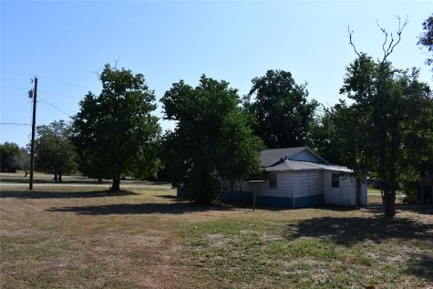 805 Caldwell Street Lexington TX 78947