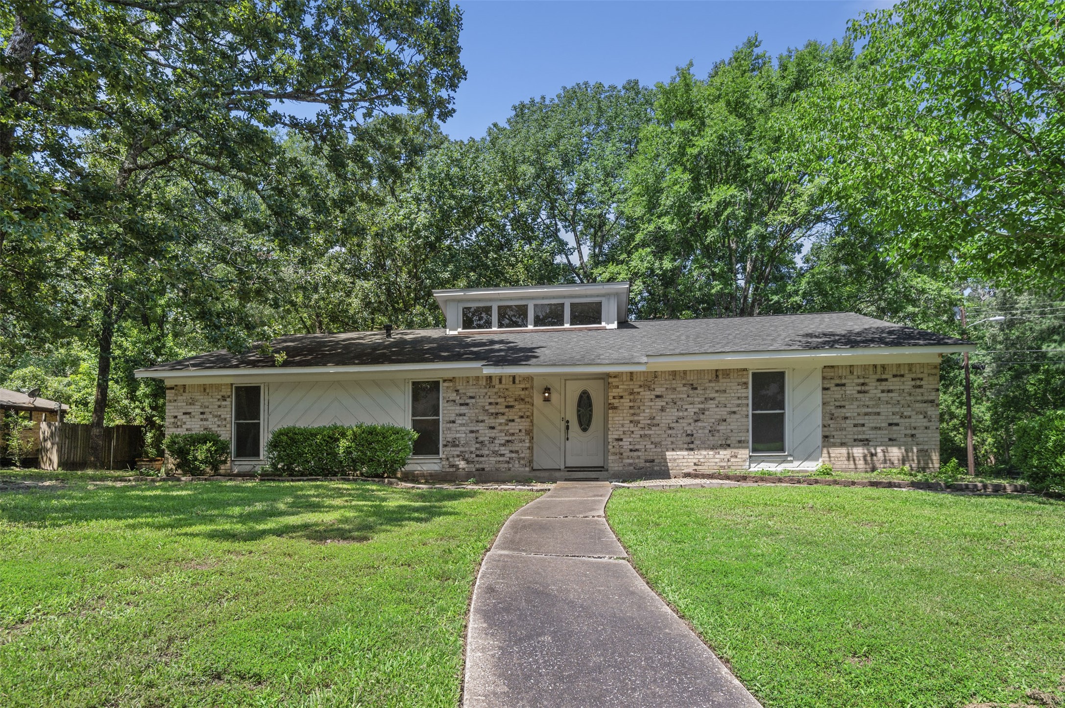 204 River Oak Street Lufkin TX 75901