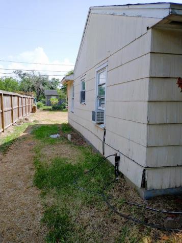 13362 Emporia Street Houston TX 77015