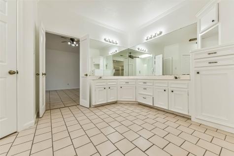 8022 17th Green Drive Humble TX 77346