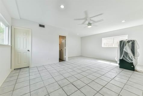8022 17th Green Drive Humble TX 77346