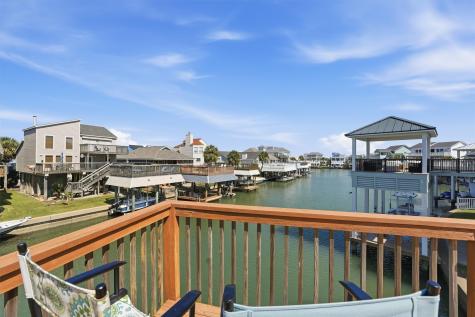 3902 Island Court Galveston TX 77554