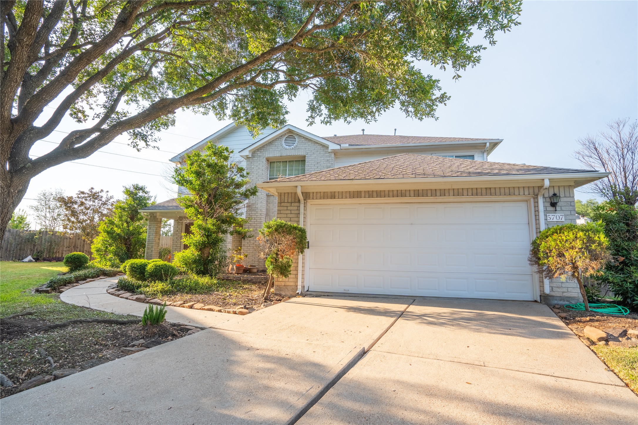 5707 Ashbury Trails Court Sugar Land TX 77479