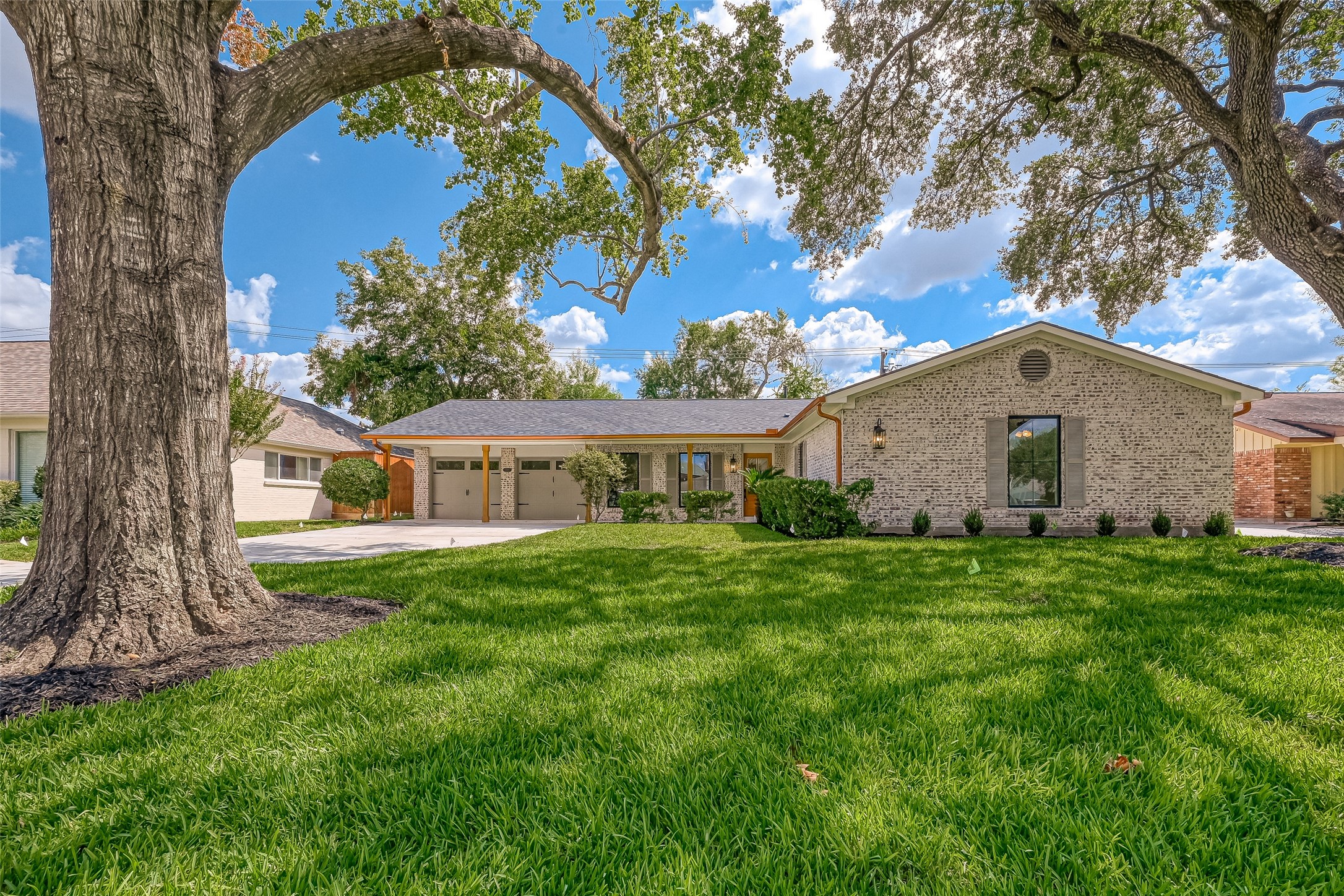 2311 Stoney Brook Drive Houston TX 77063