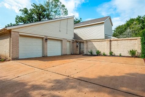 2726 Kissing Camel Court Missouri City TX 77459