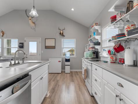25112 Fm 457 Sargent TX 77414