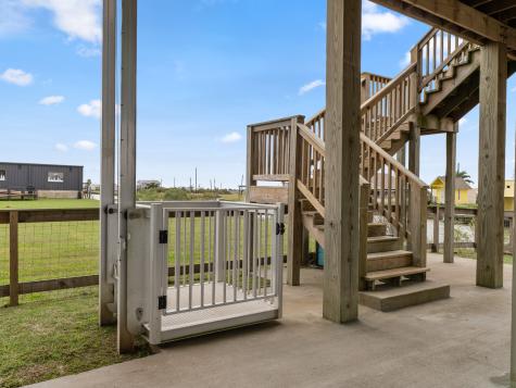 25112 Fm 457 Sargent TX 77414