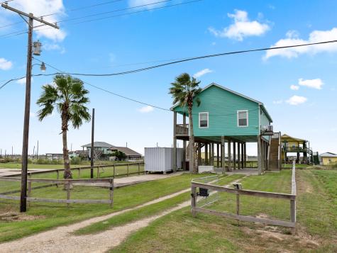 25112 Fm 457 Sargent TX 77414