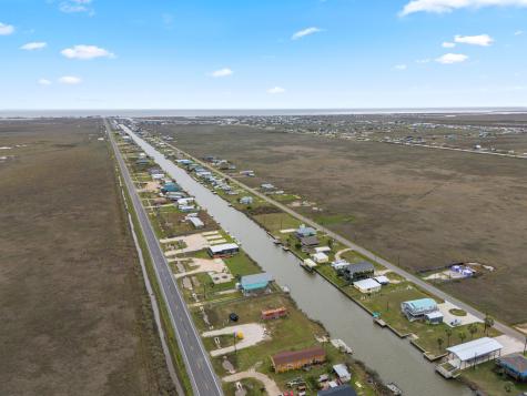 25112 Fm 457 Sargent TX 77414
