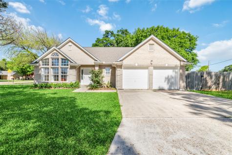 4501 Coachman Drive Baytown TX 77521