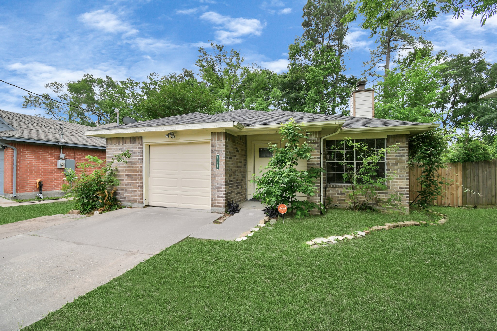 8106 Claiborne Street Houston TX 77078