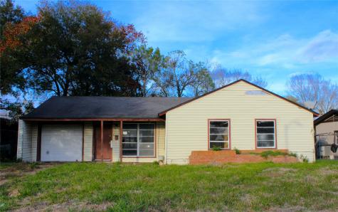 5615 Kenilwood Drive Houston TX 77033
