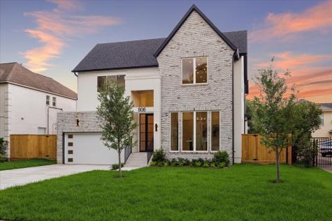 806 Holton Street Bellaire TX 77401