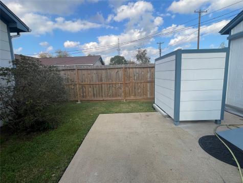 1212 Layton Drive Baytown TX 77520