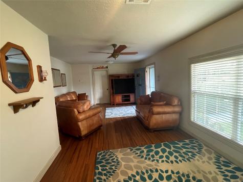 1212 Layton Drive Baytown TX 77520