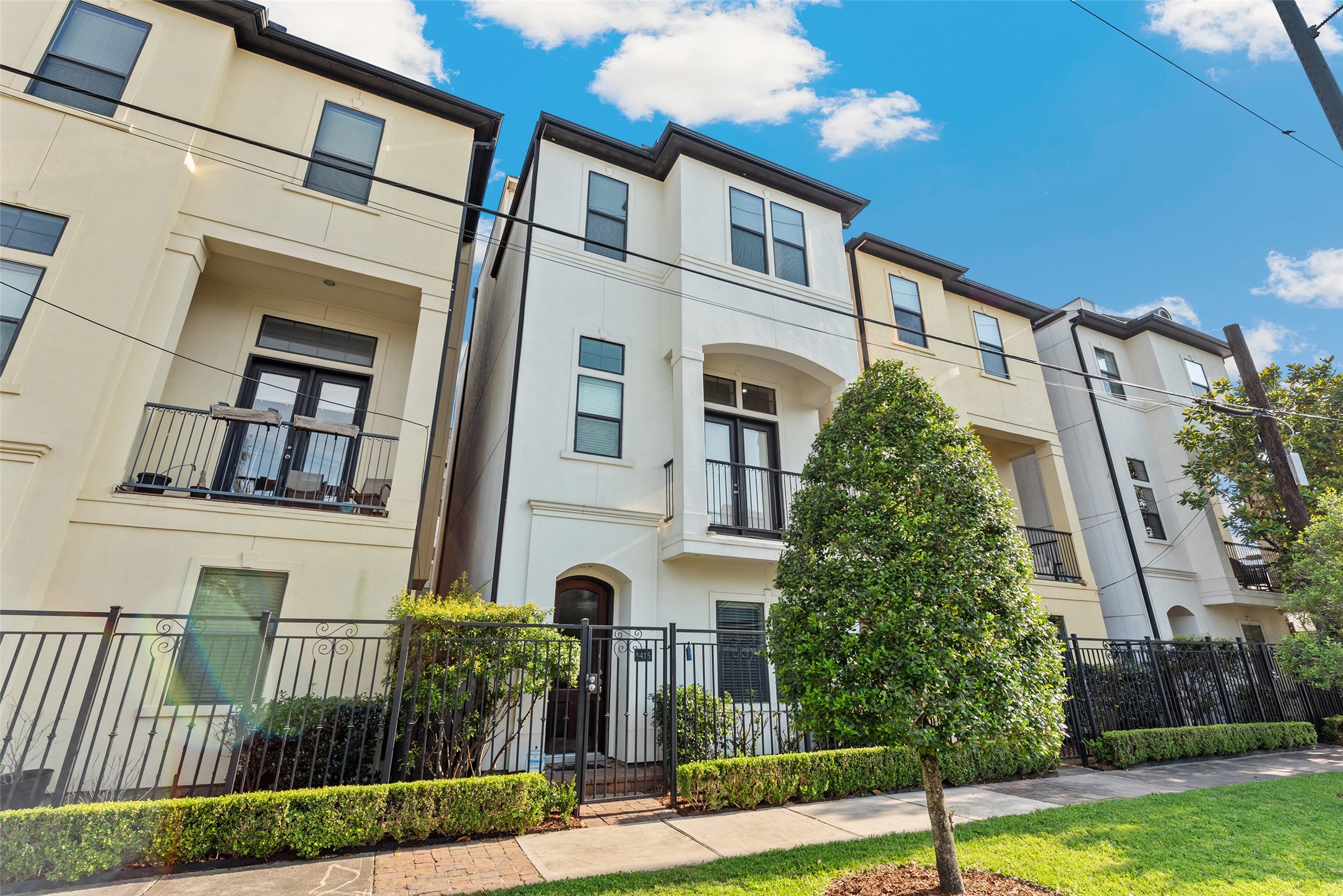 1415 Shearn Street Houston TX 77007