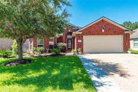 3112 Creek Bank Lane Pearland TX 77581