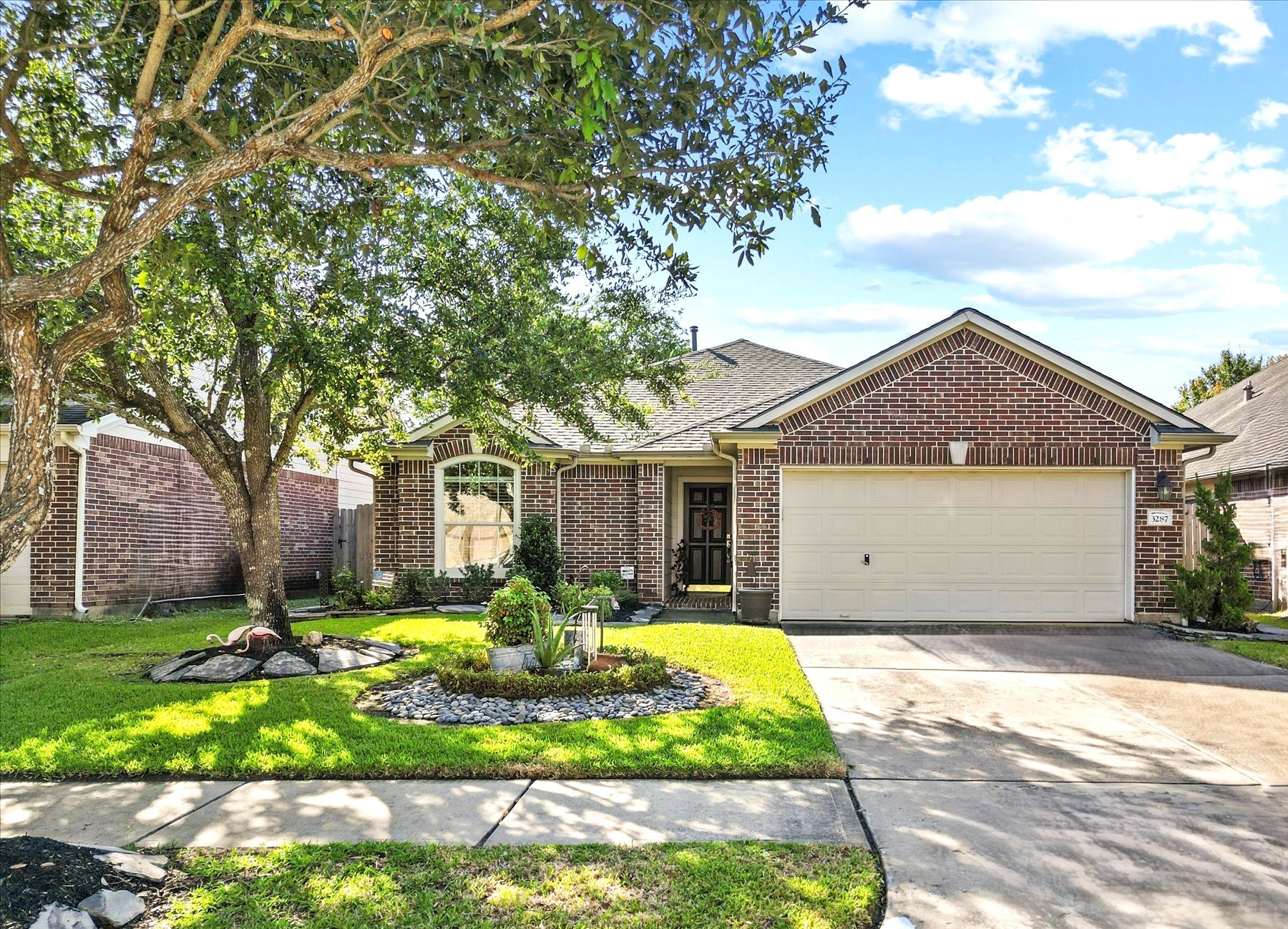 3287 Gladewater Lane League City TX 77573