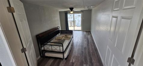 1643 Railroad Avenue Dickinson TX 77539