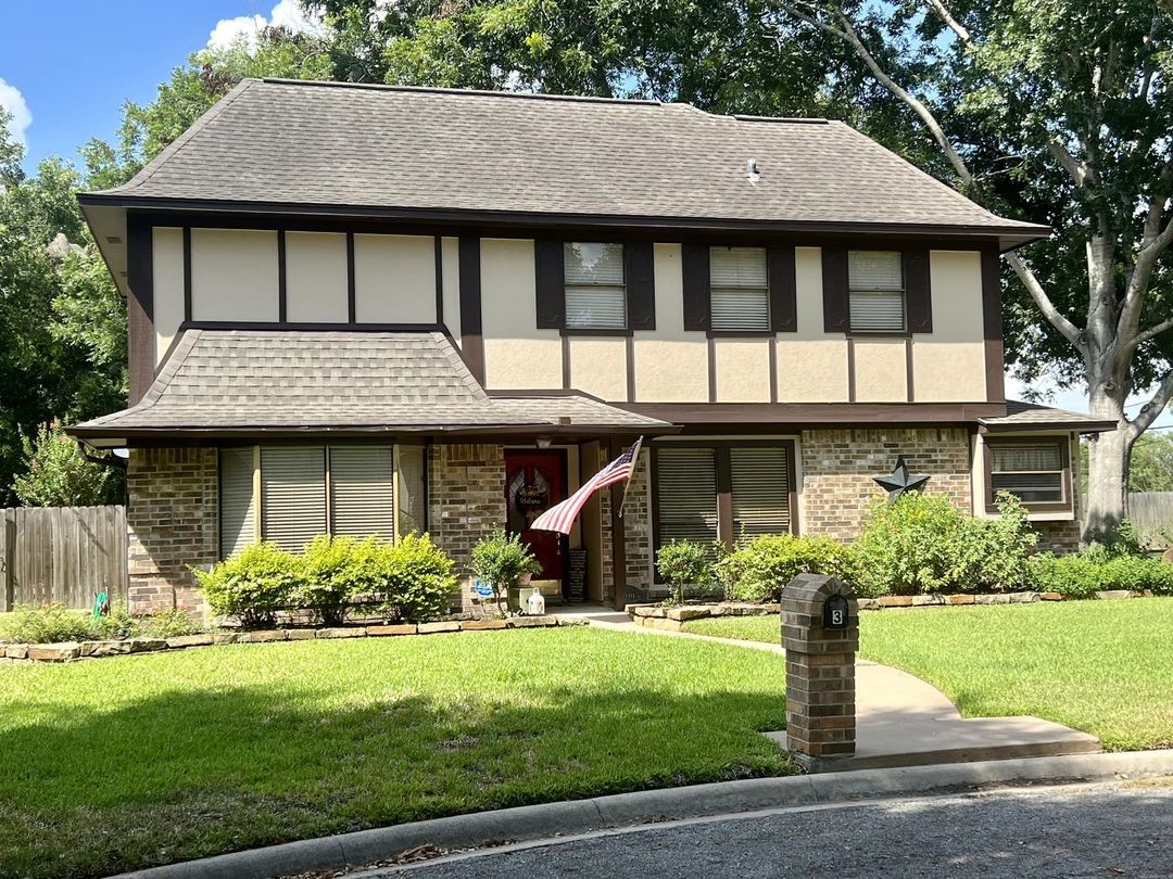 3 Inwood Circle Bay City TX 77414