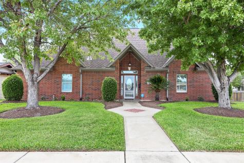 802 Elm Street Deer Park TX 77536