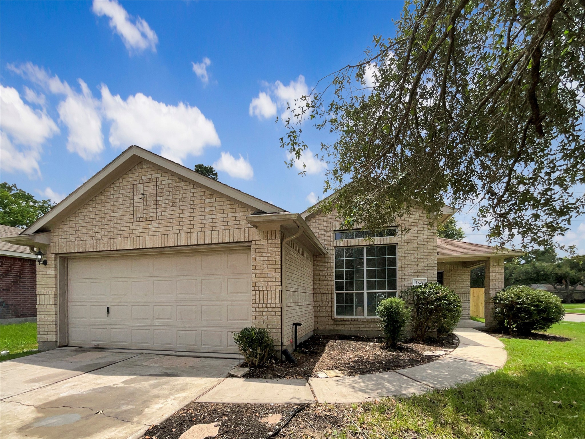 4802 Aquagate Drive Spring TX 77373