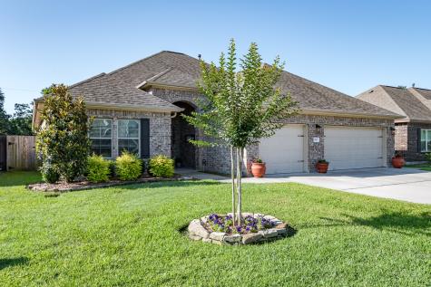 402 Flagstone Court Dayton TX 77535