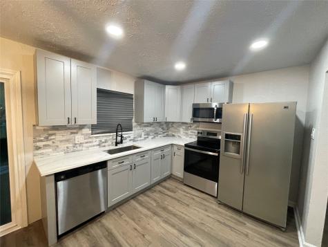 6003 Westover Street Houston TX 77033