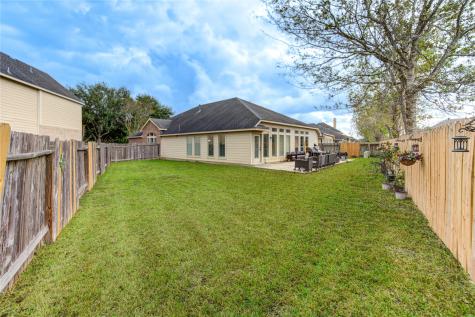 2819 Everhart Terrace Drive Fresno TX 77545